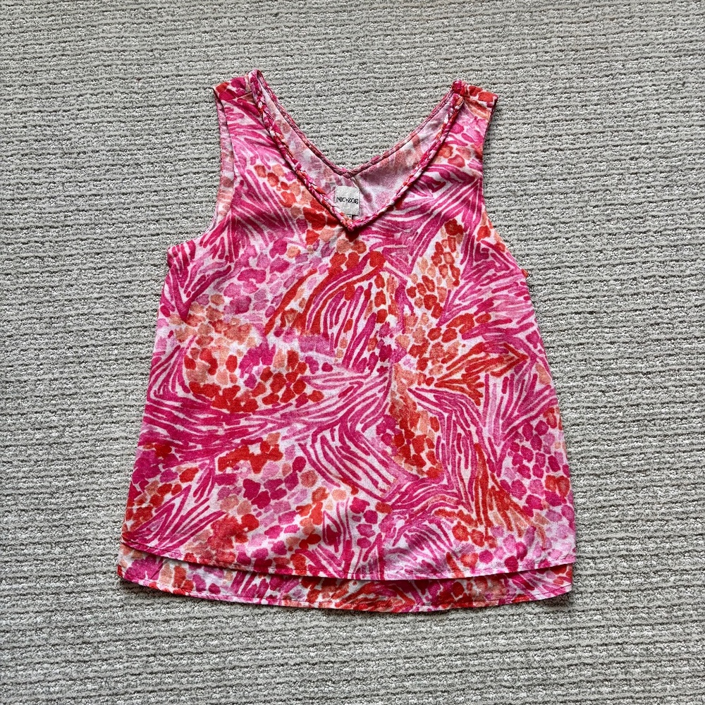 Nic & Zoe Pink Watercolor Petals V Neck Sleeveless blouse, Size S